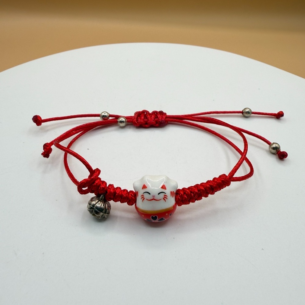 Maneki Neko Lucky Cat Red Cord Bracelet Bell Charm Japanese Kawaii Adjustable